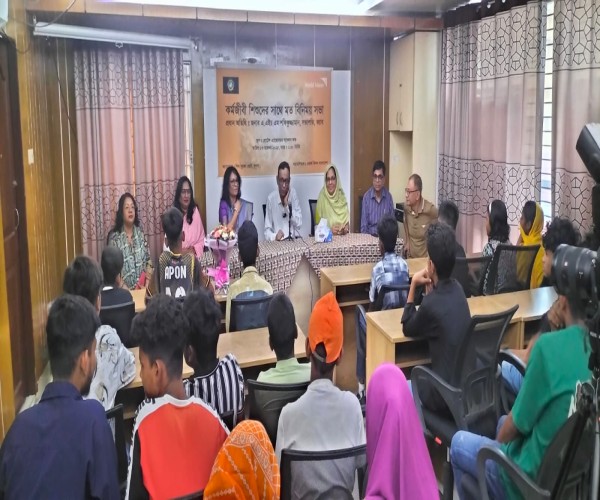 An exchange meeting was held with working children and CAB President, organized by the Child Protection Coalition of Khulna